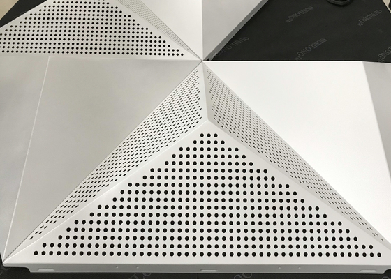 साउंडप्रूफ क्लैडिंग के लिए बास रिलीफ वास्तुकला एल्यूमिनियम वॉल पैनल सिस्टम
